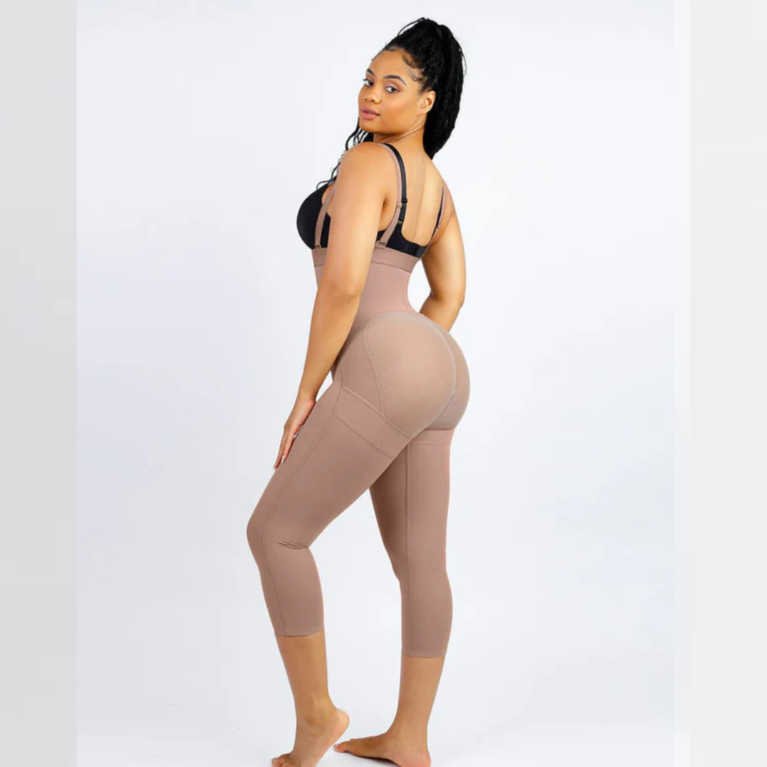 Cicin steznik sa nogavicama i push up efektom