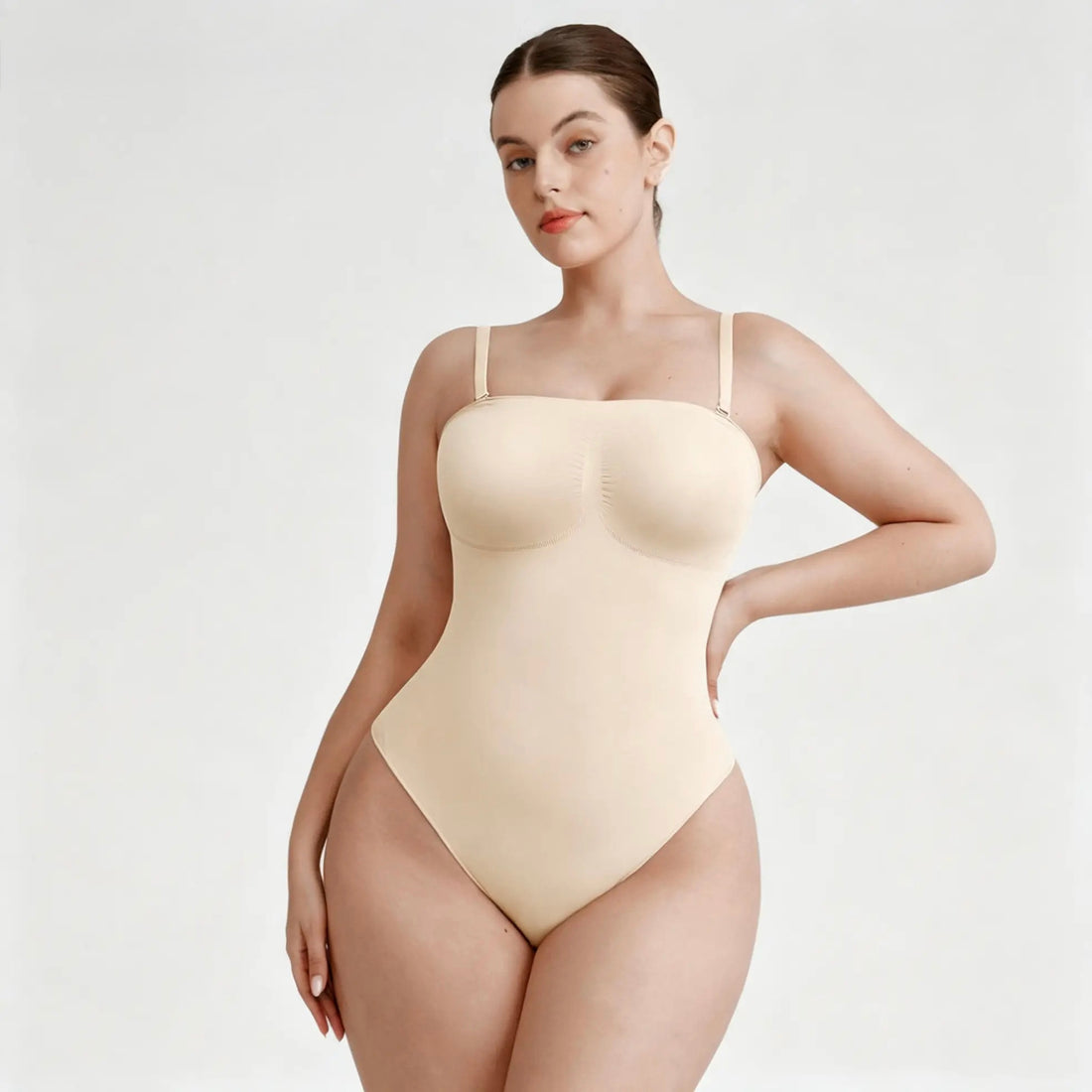 Cicin body shaper tanga sa bratelama koje se skidaju – bež model za oblikovanje figure i naglašavanje struka, bočni prikaz