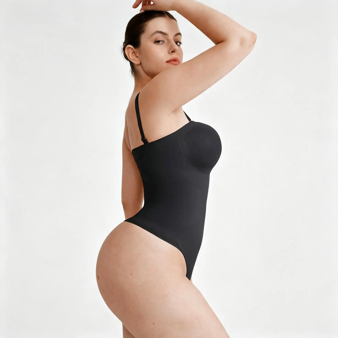 Cicin body shaper tanga sa bratelama koje se skidaju – crni steznik za oblikovanje stomaka i struka, bočni prikaz