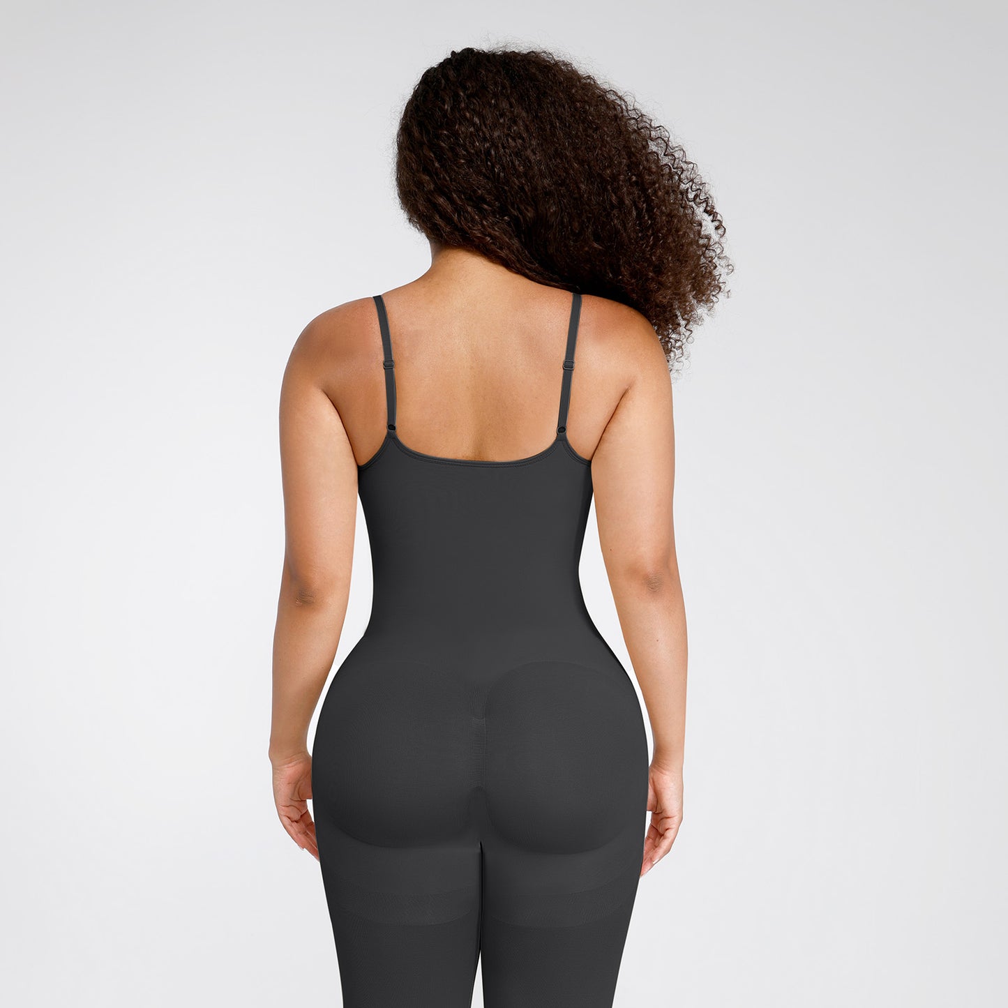 Cicin body shaper sa nogavicama
