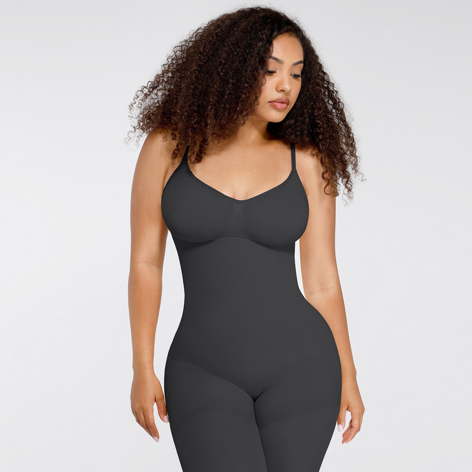 Cicin body shaper sa nogavicama
