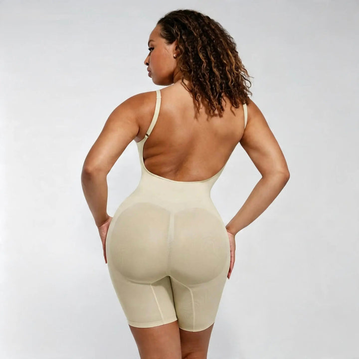 Cicin body shaper šorc sa otvorenim leđima , ističe zadnjicu i figuru, idealan za haljine otvorenih leđa bela boja
