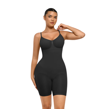 Cicin body shaper sa šorcem za oblikovanje butina, stomaka i grudi, sa snažnom kompresijom i nevidljivim dizajnom ispod odeće