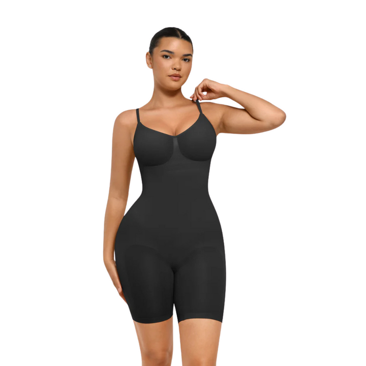 Cicin body shaper sa šorcem za oblikovanje butina, stomaka i grudi, sa snažnom kompresijom i nevidljivim dizajnom ispod odeće